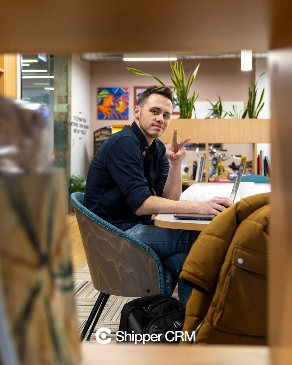 Shipper CRM tweet media