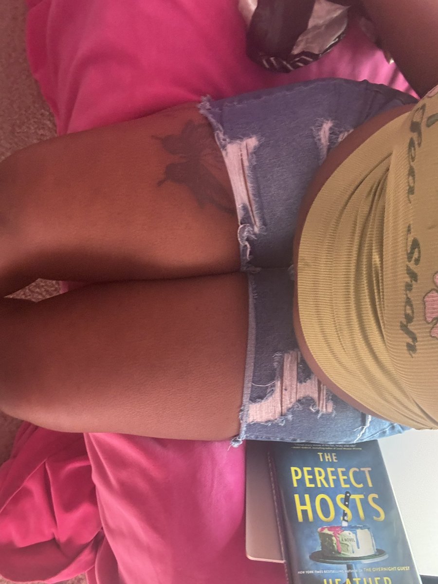 1llk1lly0u tweet media