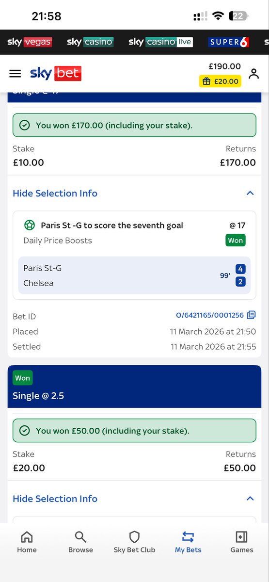 Robert Hughes tweet media