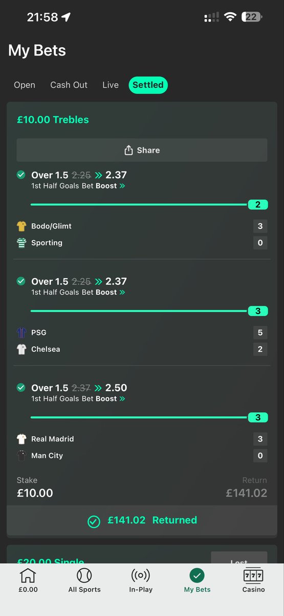 Robert Hughes tweet media