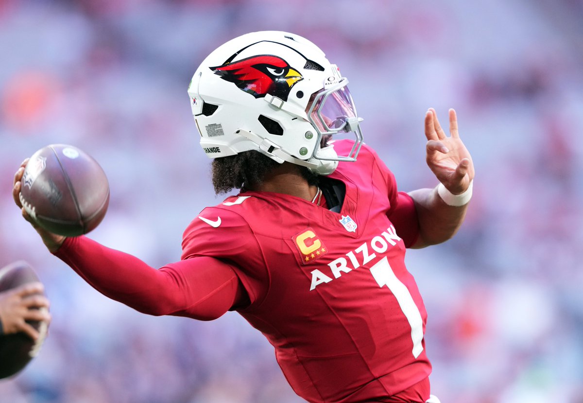 Kyler Murray is expected to fly to Minnesota tonight to meet with the #Vikings

(Per <a href="/Kyle_Odegard/">Kyle Odegard</a>)