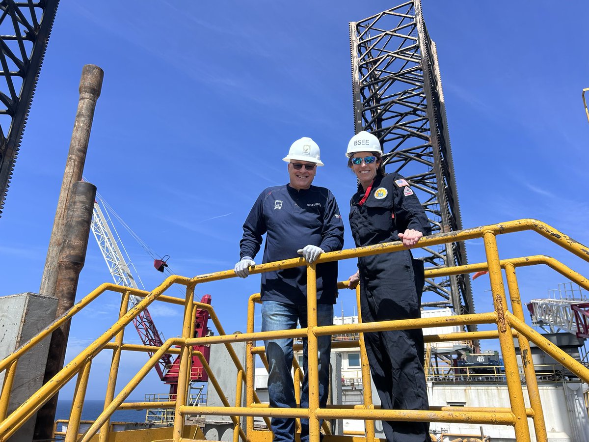 Pete Stauber tweet media