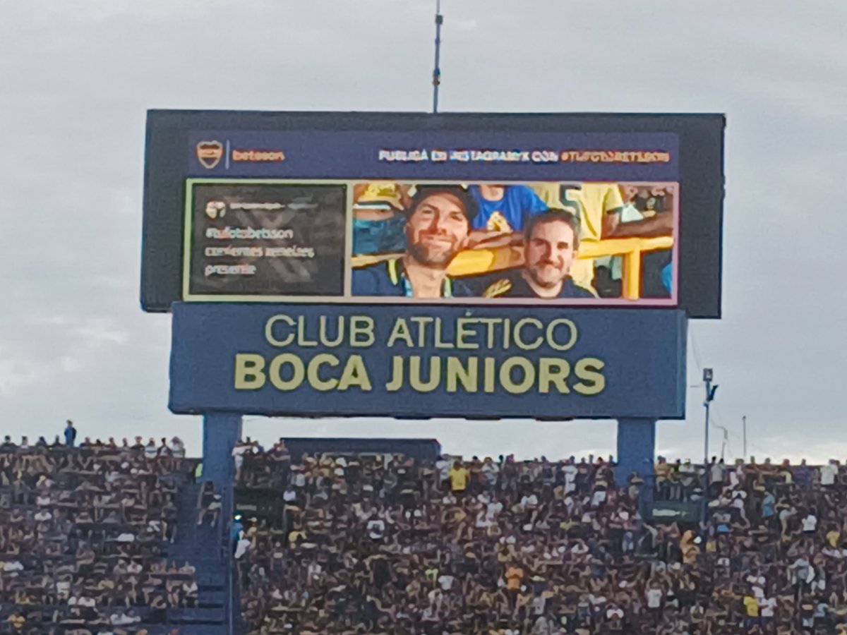 DanielDreispiel's tweet photo. #TufotoBetsson de #tufotobetsson
💙💛💙 https://t.co/ji7Dsc1obc