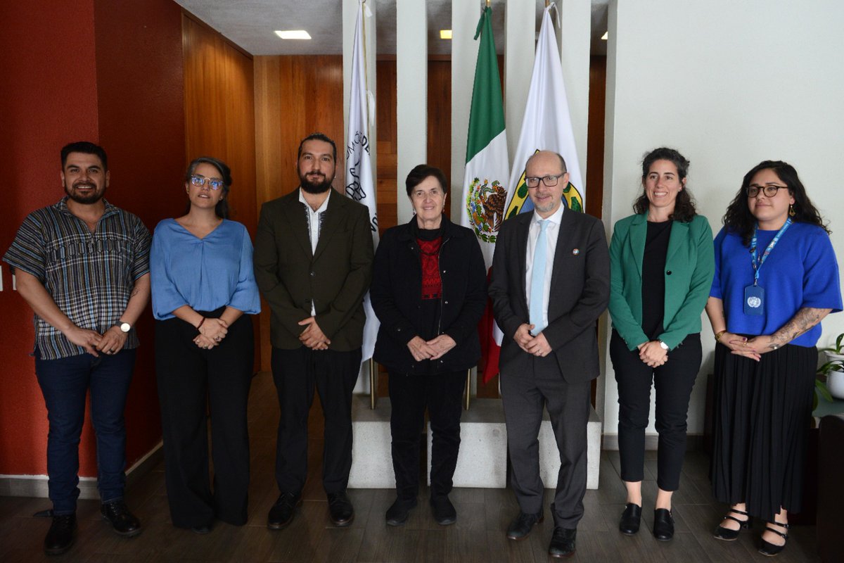 CDHCMX's tweet photo. En el marco de su visita oficial a México y con el objetivo de analizar diversos impactos ambientales, Relator Especial de la ONU sobre Sustancias Tóxicas y Derechos Humanos, Marcos A. Orellana @SRtoxics, sostuvo una reunión con la Presidenta de #CDHCM, Dolores González Saravia. https://t.co/LzMlVAsnLv