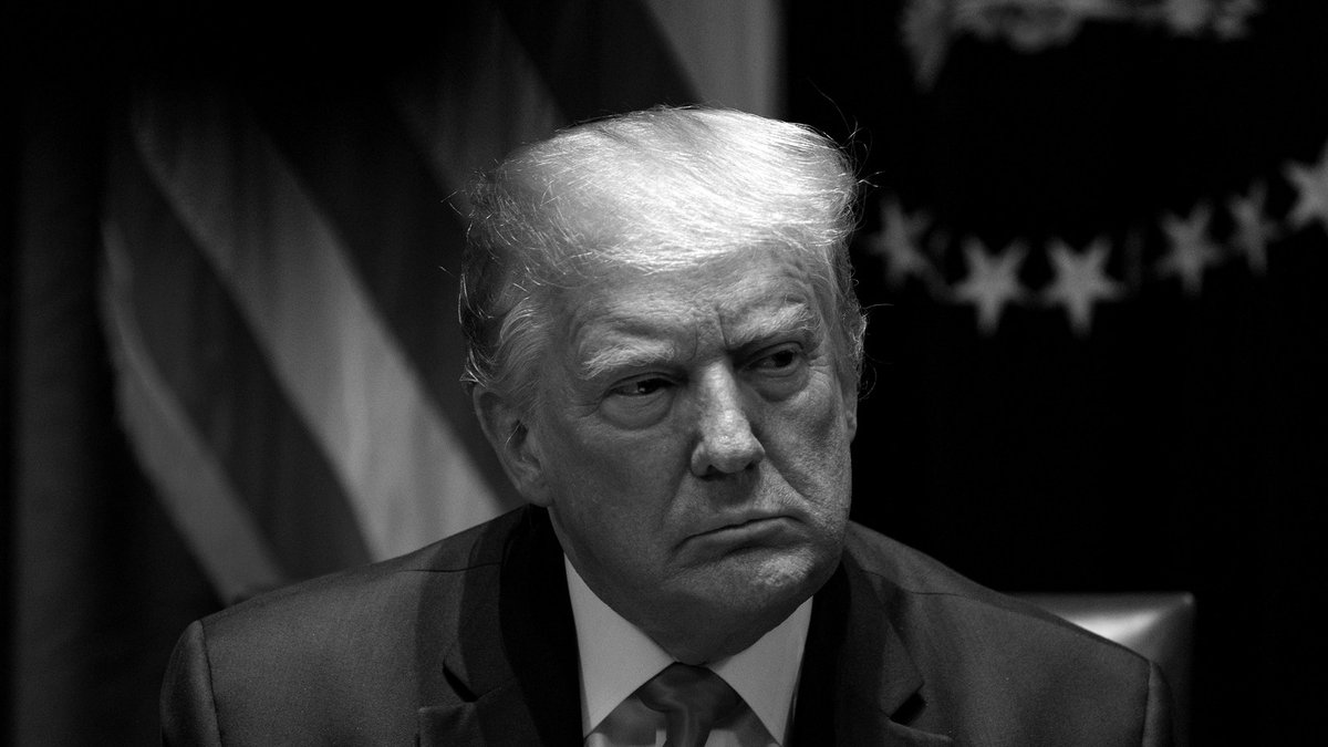 NP__Oficial's tweet photo. 🚨 BREAKING NEWS l Irão acaba de anunciar que os seus núcleos fantasmas foram ativados e que Donald Trump será assassinado brevemente. https://t.co/goTzzwsZ5Y