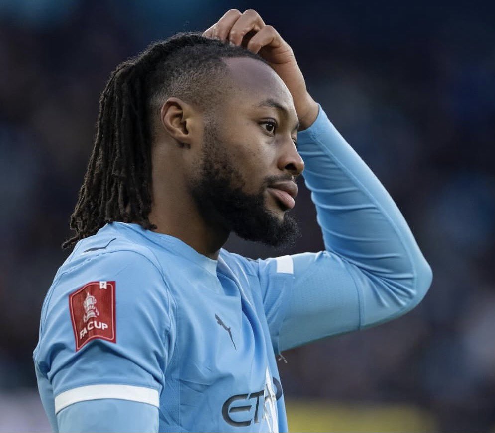 David Entertainer 🌕 tweet media