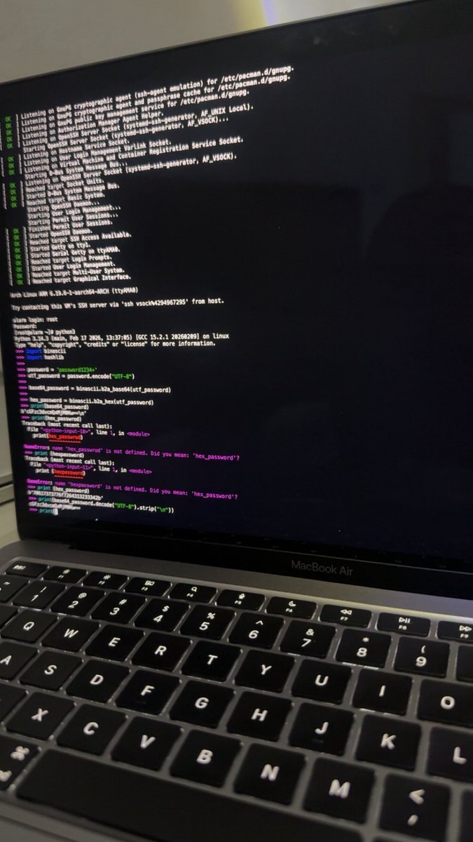 DataNZ_'s tweet photo. Back? https://t.co/gdS5FBOu7L