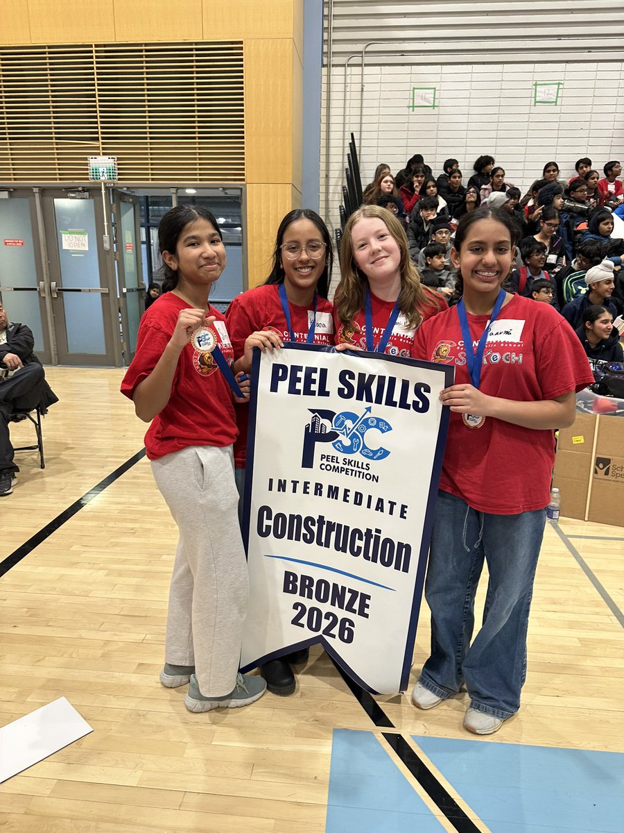 Mr. Pora tweet media