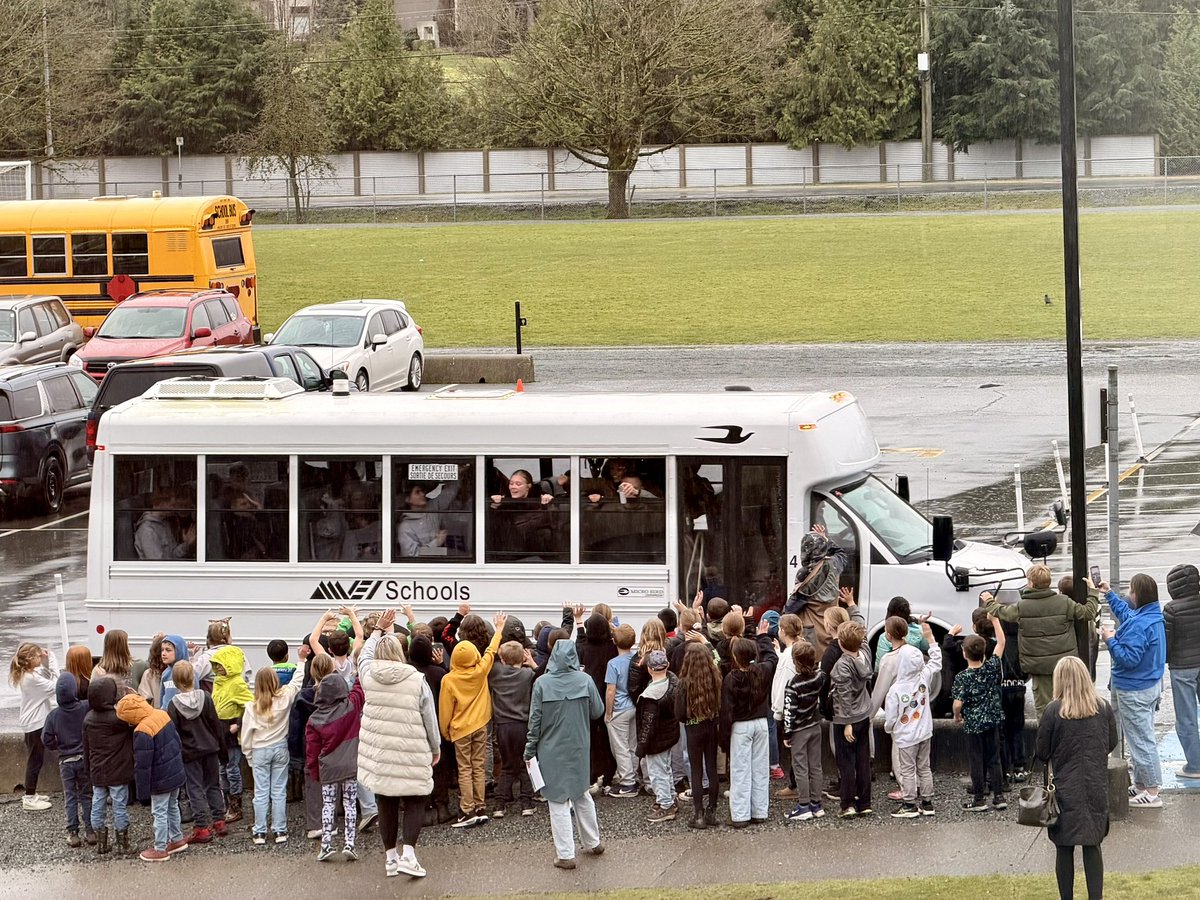 Vijay Manuel tweet media