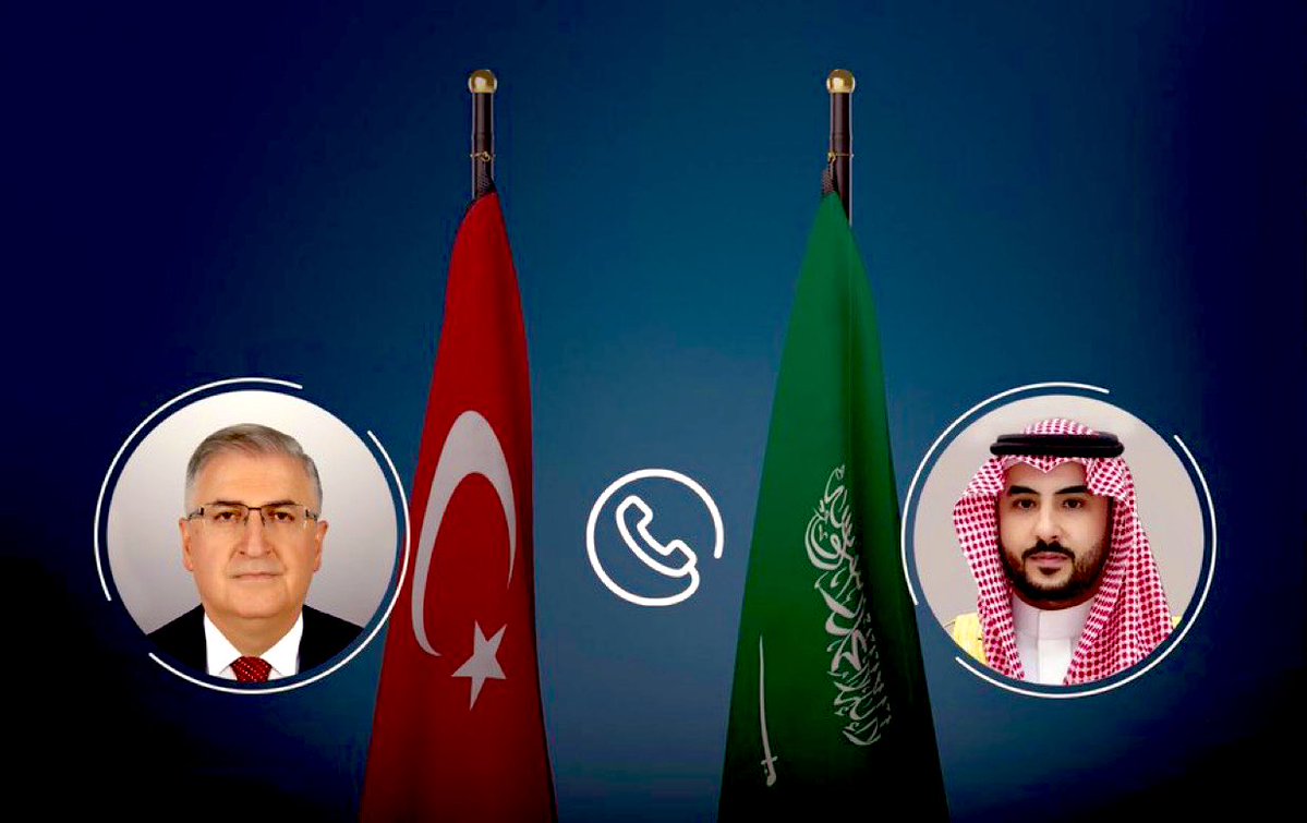 تداول على تويتر: اتصال هاتفي بين وزيرَي دفاع تركيا والسعودية