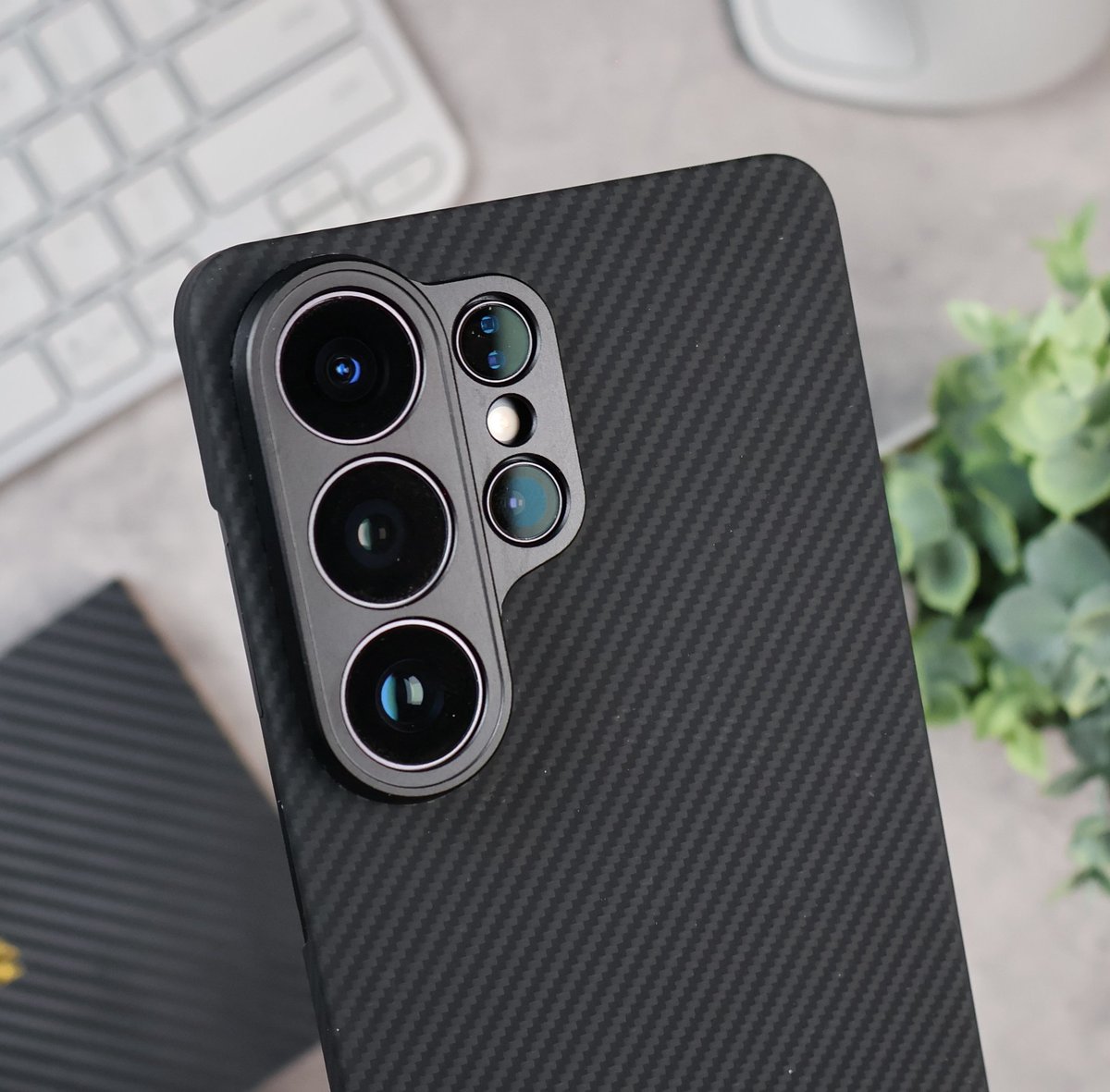 Tech is Life tweet media