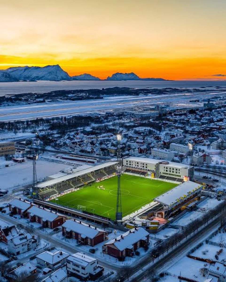 James Melville 🚜 tweet media