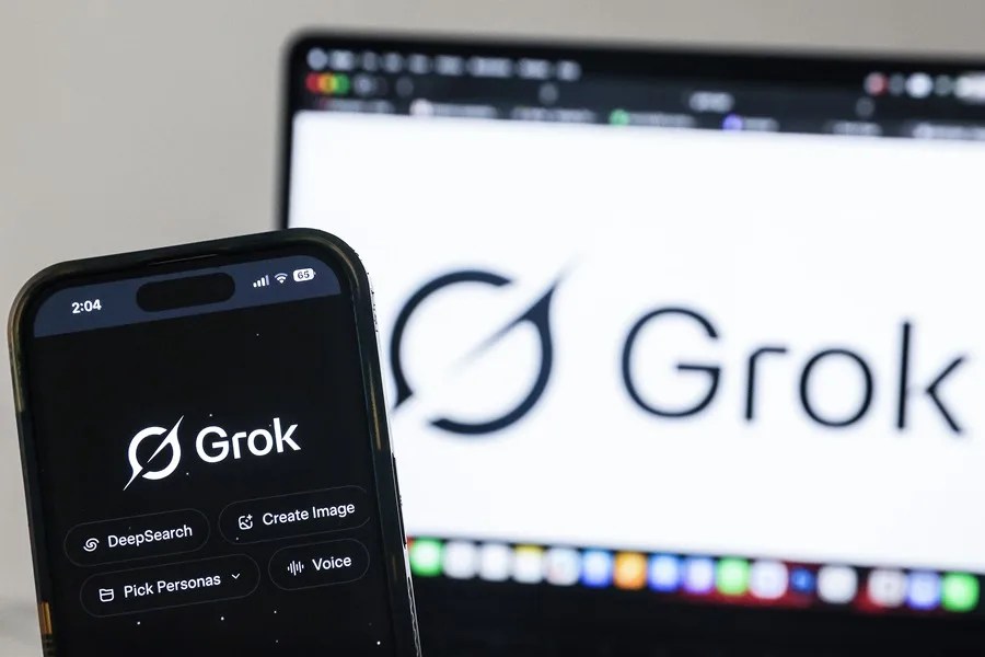 RedaccionUH's tweet photo. Ha pillado a muchos usuarios por sorpresa... Grok ahora solo está disponible para usuarios Premium. Si no pagas una suscripción, ya no puedes preguntarle https://t.co/rty960cHeJ