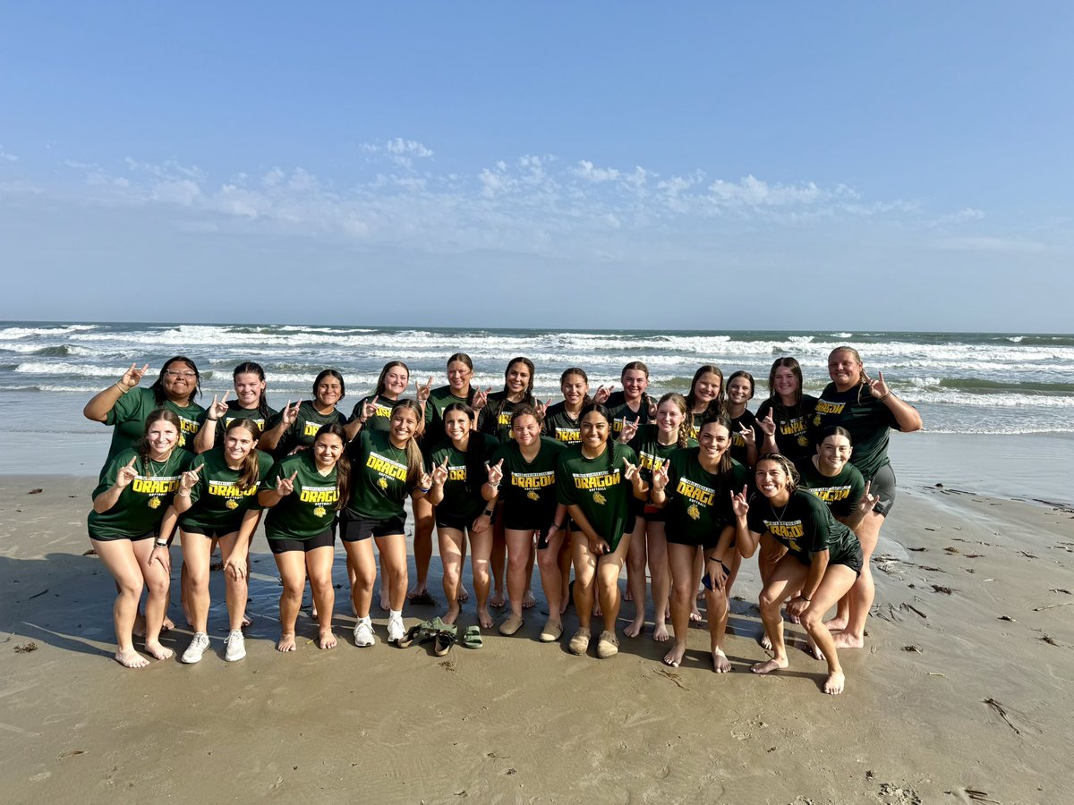 Paris JC Softball tweet media