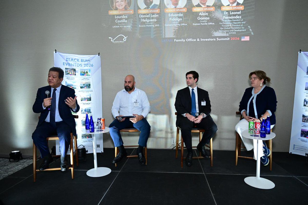 Leonel Fernández tweet media