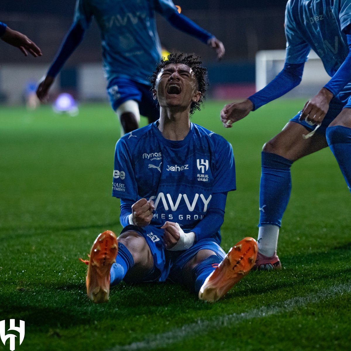 فئات الهلال السنية tweet media