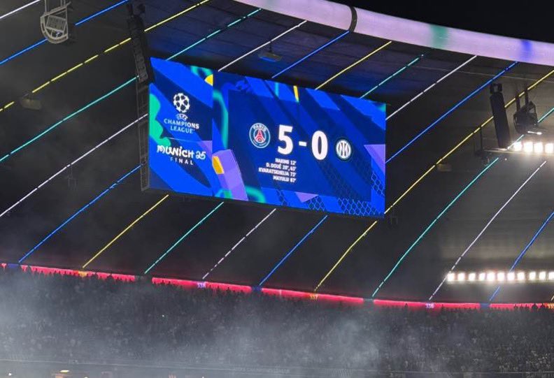 اخر مره فاز باريس ٥ في الابطال