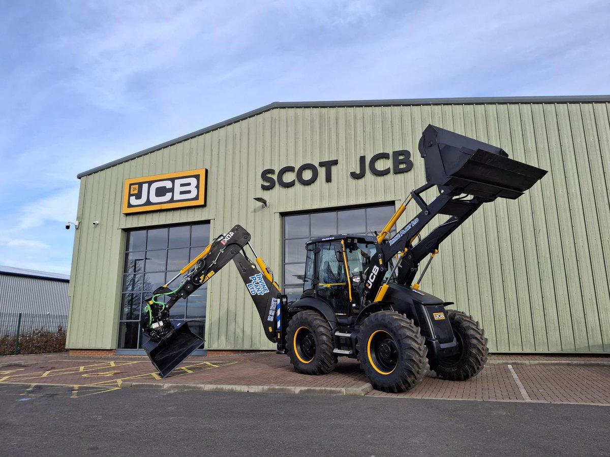 Scot JCB tweet media