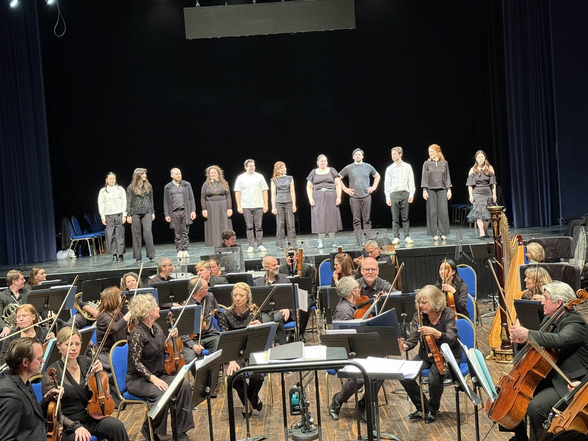 PGilluley's tweet image. @natoperastudio OMG! What a wonderful evening tonight @BlackheathHalls . #Act3 threw me for six. Such fantastic performances
