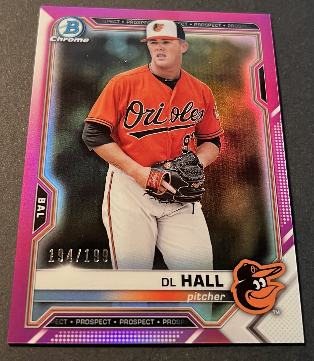 CardShark212's tweet photo. @3bangerbreaks @518Collects Arias /199 - 8$
Hall /199 - 6$
Lawyer /499 - 7$
Arenado /199 - 9$ https://t.co/aY1dxAPT7q