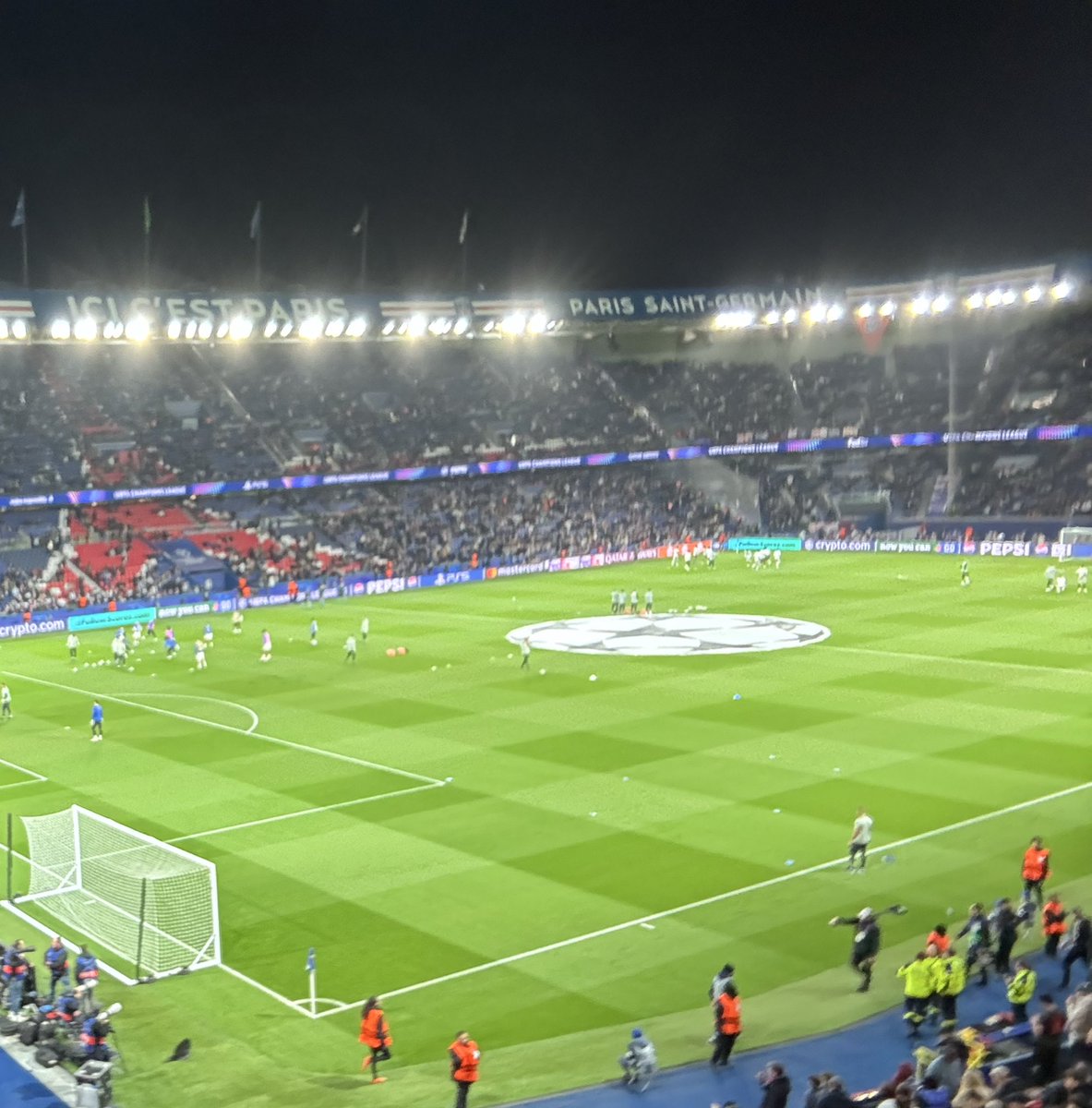 nellymacbeal's tweet photo. Est ce que c’était mon premier match de LDC ? Oui.
Est ce que c’était ouf ? Oui. https://t.co/eoV90z5Mhr