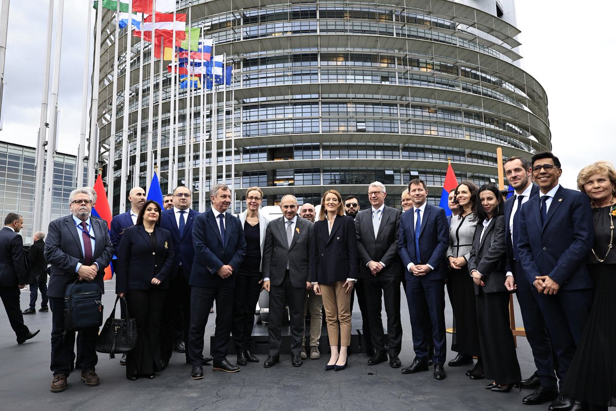 Tigran Balayan tweet media