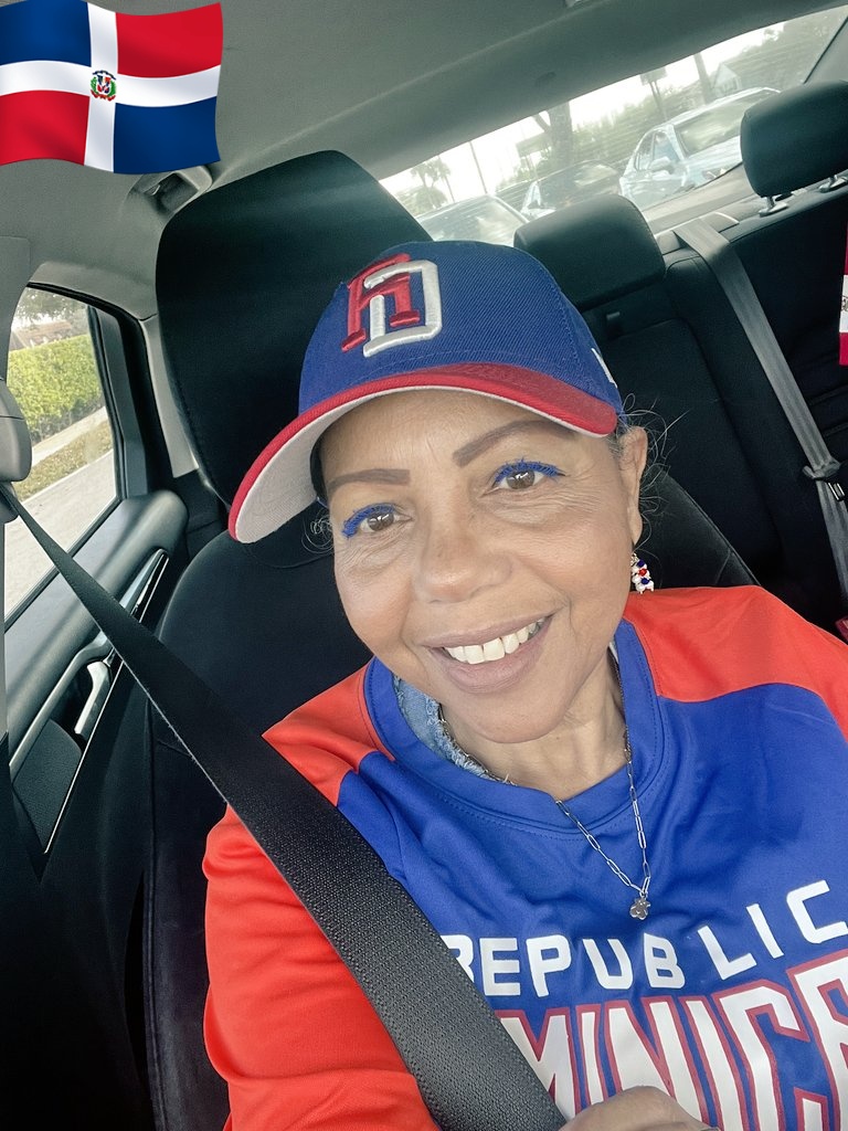 Rose Mary Santana tweet media