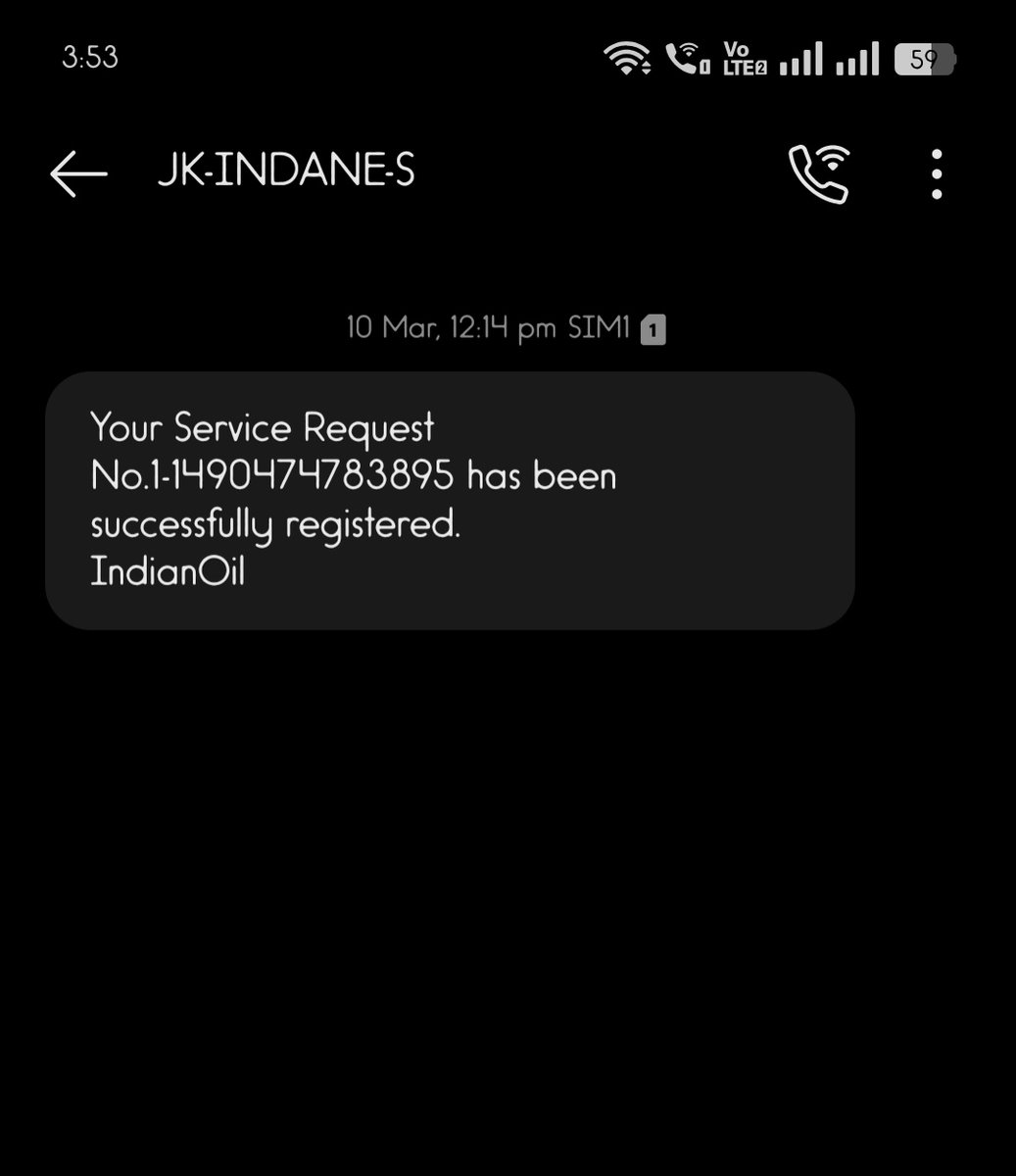 Prof_albuss's tweet photo. @IndianOilcl ye hal ha India ki sabse badi company ka, pehle to mere bina order k LPG cylinder deliver hojata (sirf msg me).
Na Order Kiya, Na Wo Ghar Pohcha.
2 din phle complain ki,  koi responce ni hai.
Pata Nahi Kab Cylinder Ayga Ghar Ghr Par
@narendramodi @myogiadityanath https://t.co/gsq3dsHPdG