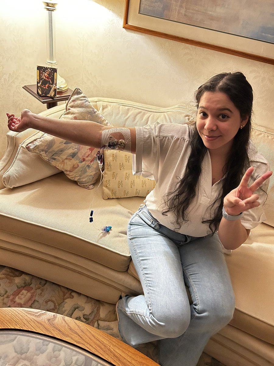 adri ♡ tweet media