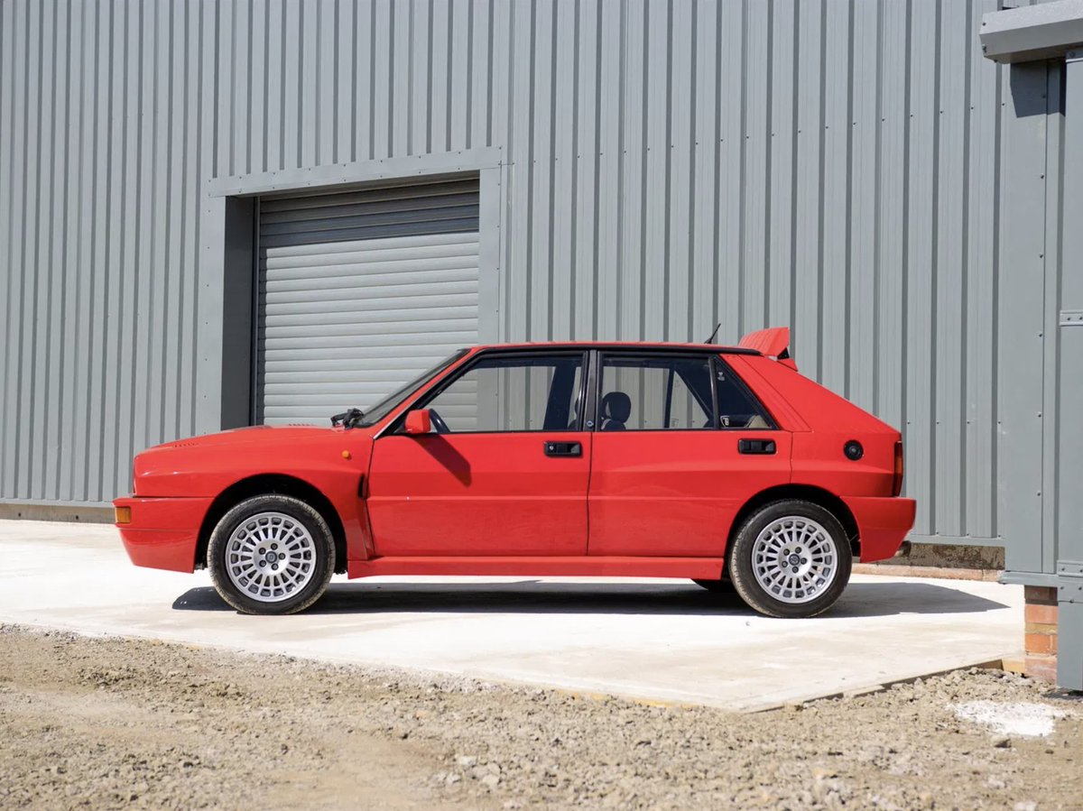 PistonHeads tweet media