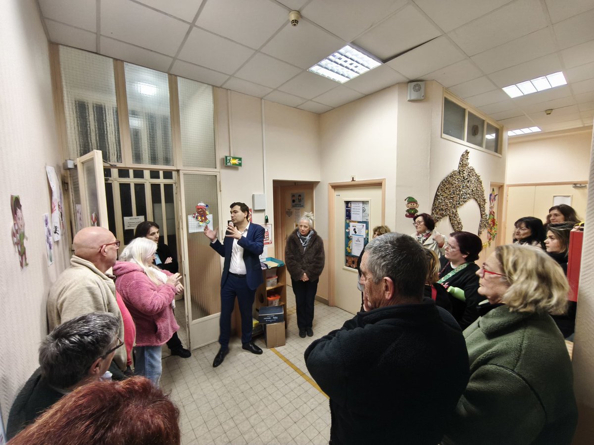 GaelNofri's tweet photo. A la Madeleine Supérieure, au Chalet des Roses, à la Mantega ou encore à l'école Louis Fiori sur la Bornala, nos rendez-vous de proximité sont l'occasion d'échanger, de discuter, d'aborder bilan, programme et enjeux du quotidien ! #touspournice https://t.co/A0UwmPmLS9