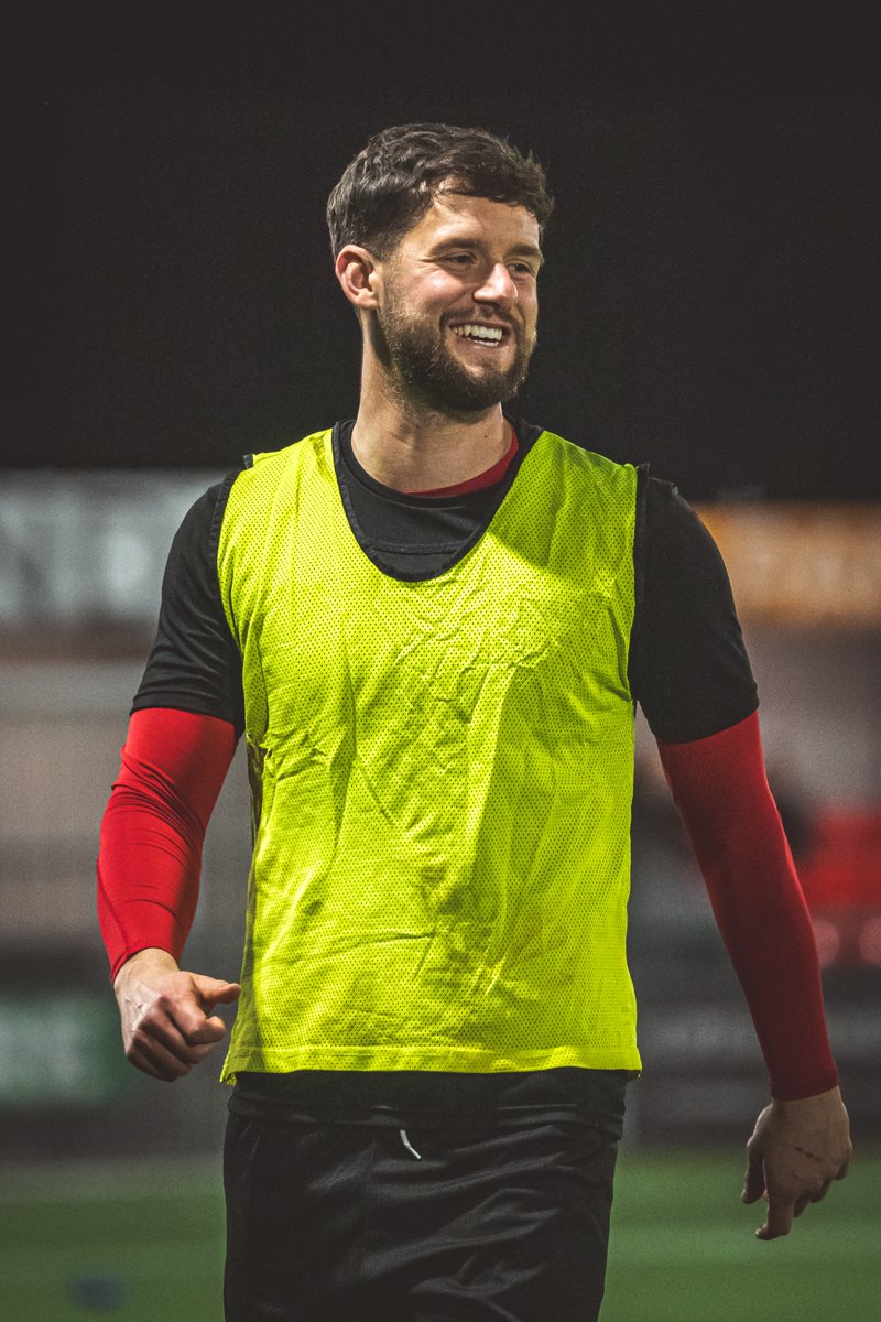 Sholing FC tweet media