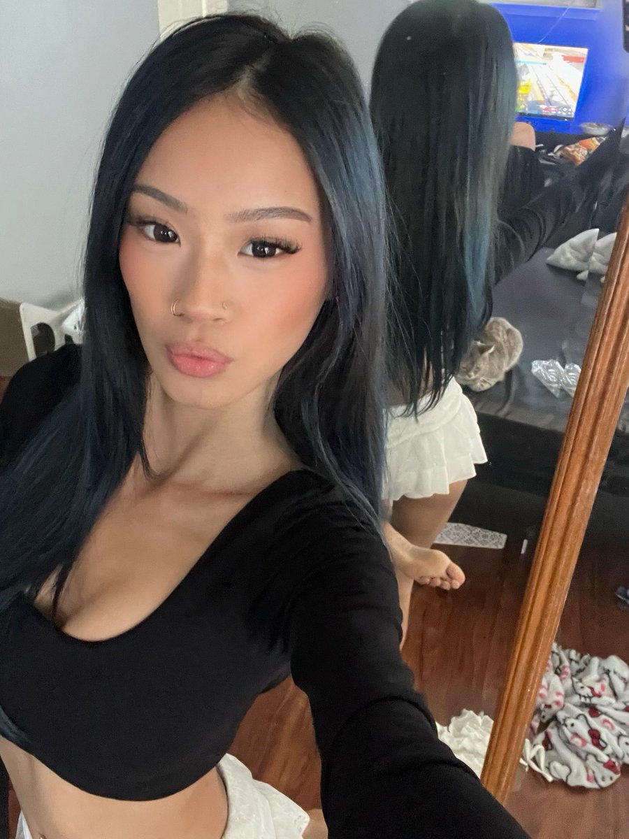 Khloe🫶🏻 tweet media