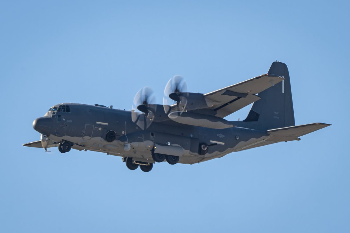 GDevore Photos tweet media