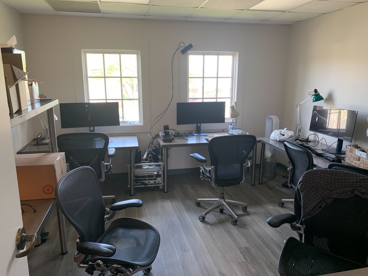 visionik e/acc tweet media