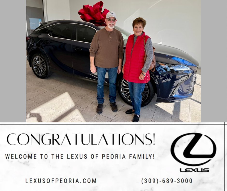 PeoriaLexus's tweet image. 🎉 Congrats to Evan at Lexus of Peoria for helping customers drive off in new Lexus vehicles! 🚗✨ 

#LexusOfPeoria #NewLexus #DriveInStyle