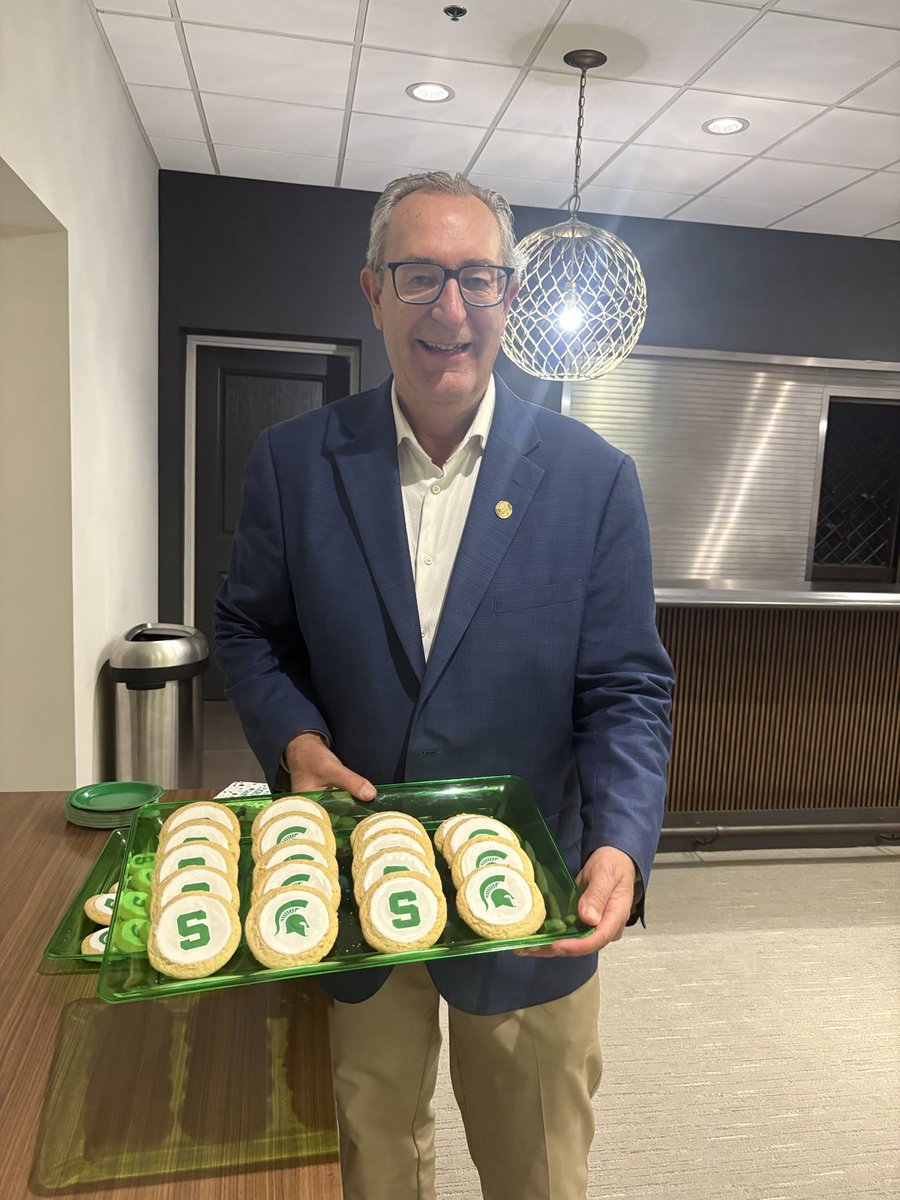 Sen. Roger Victory tweet media