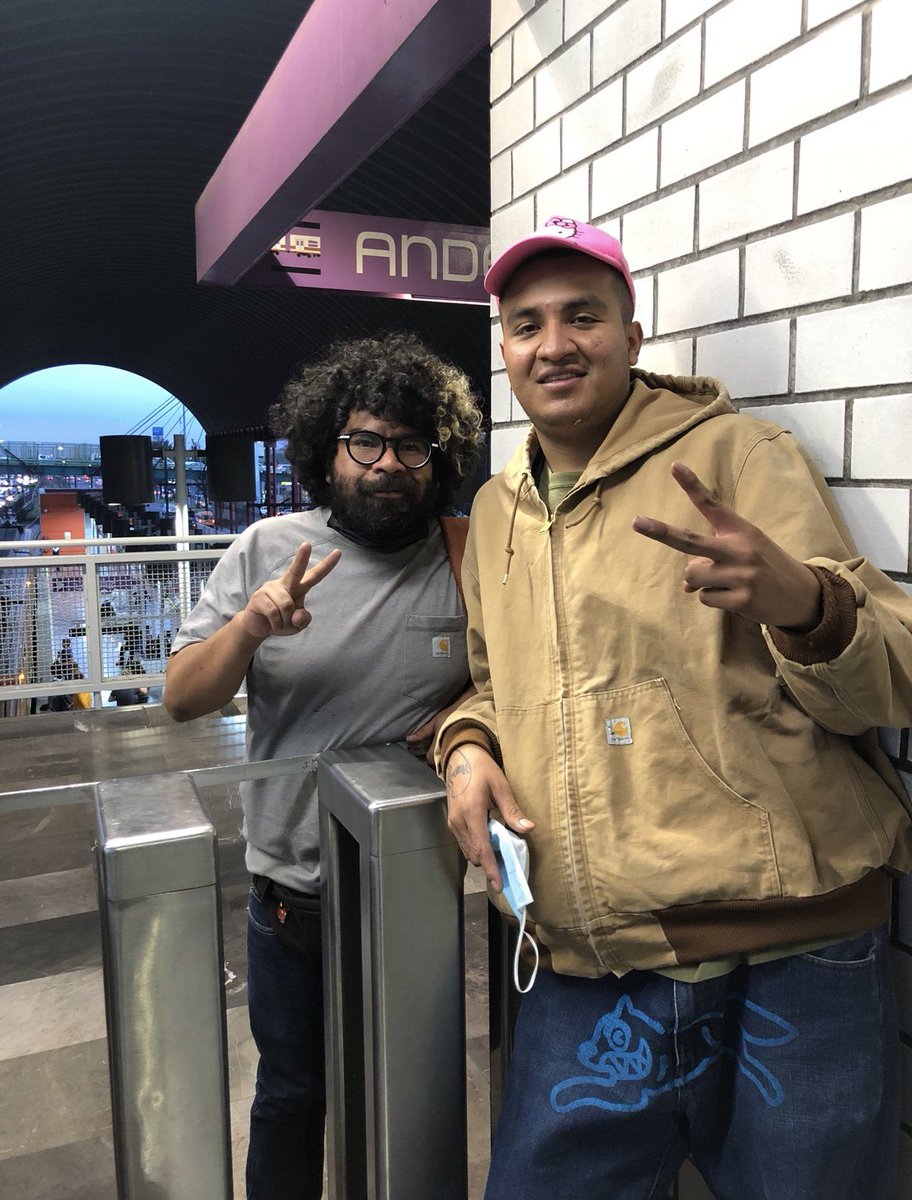 Tú que vas a saber de <a href="/pendejosuesy/">Nezahualpilli</a> si nunca le compraste algo que te entregó en el metro de la CDMX