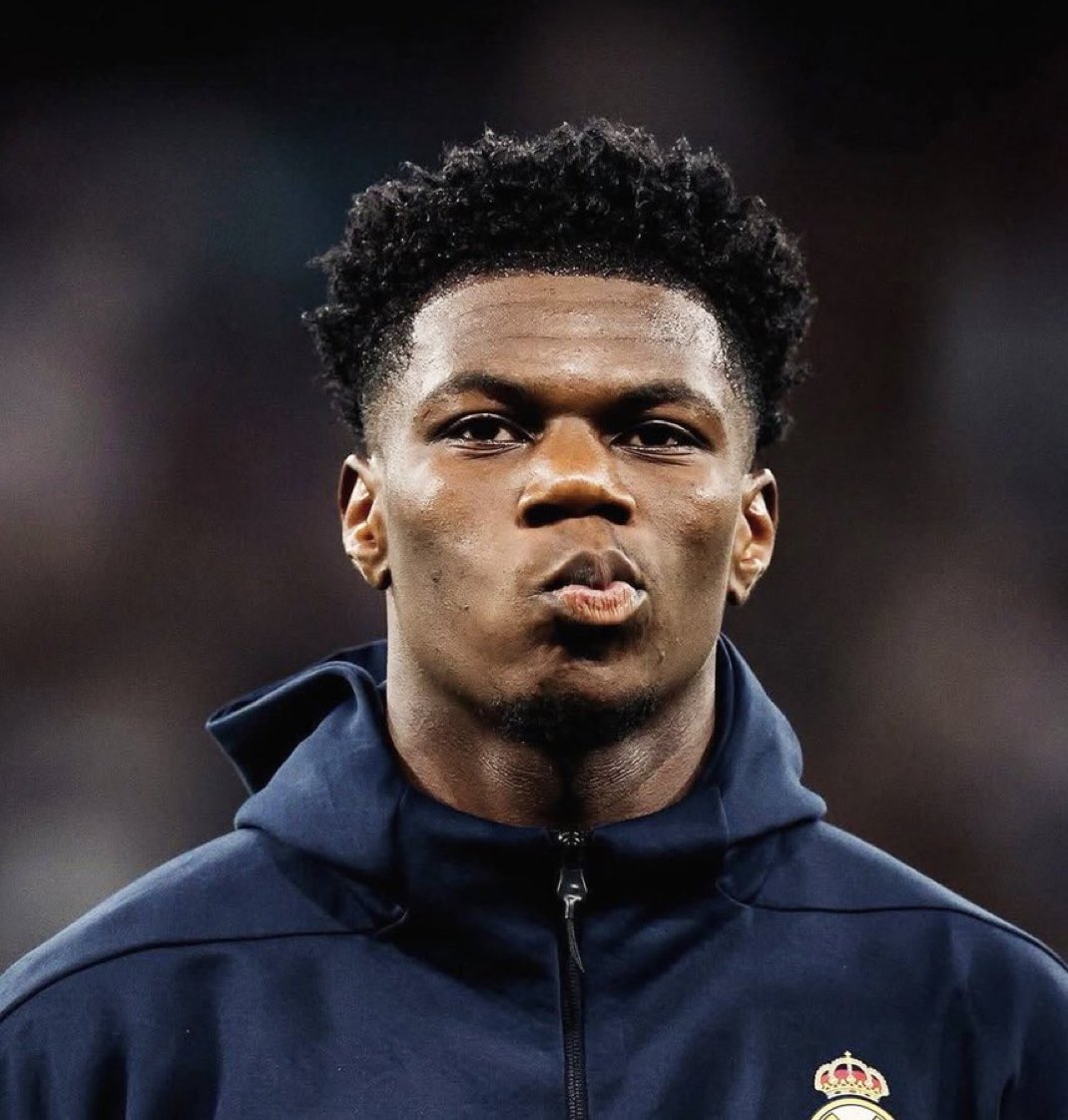 (fan) Trunks tweet media