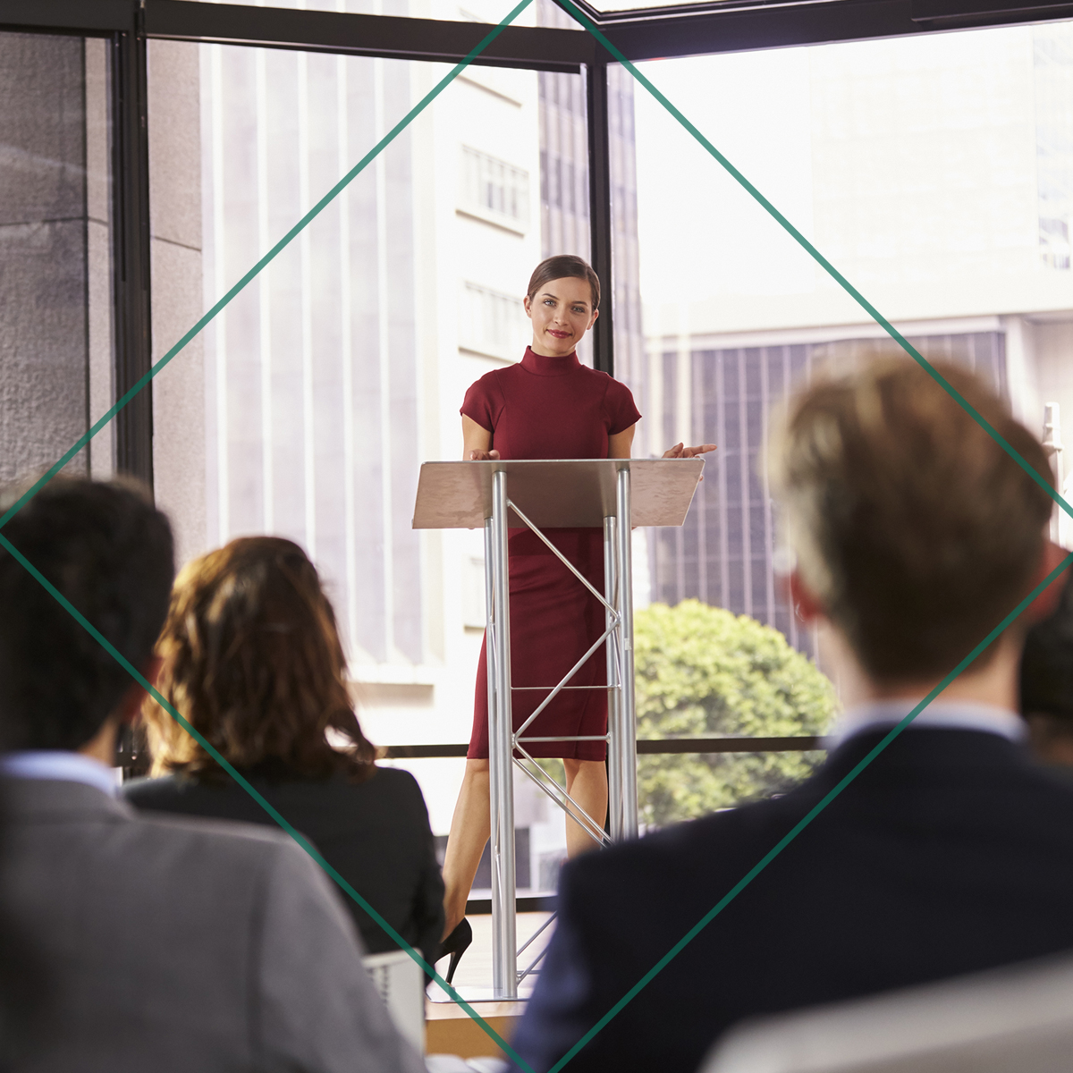 Great speaking isn't about volume; it's about building trust and connecting with your audience. Check out 15 traits of effective speakers! Which do you think matters most? 🤔 Read more: lnkd.in/eTfsbz8T 

#Leadership #Communication #PublicSpeaking #ProfessionalDevelopment