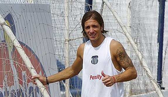 Radio Sucesos tweet media