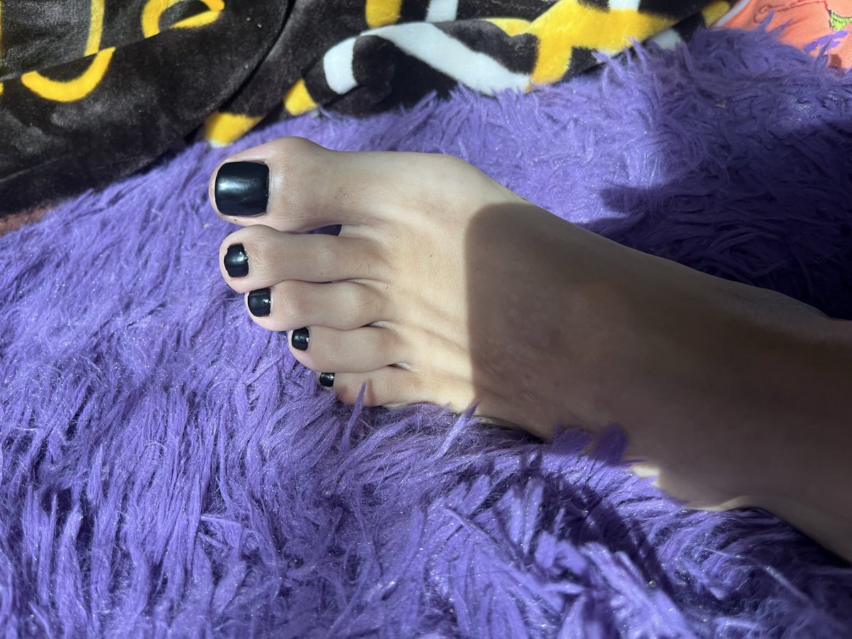 Raven 🦇 tweet media