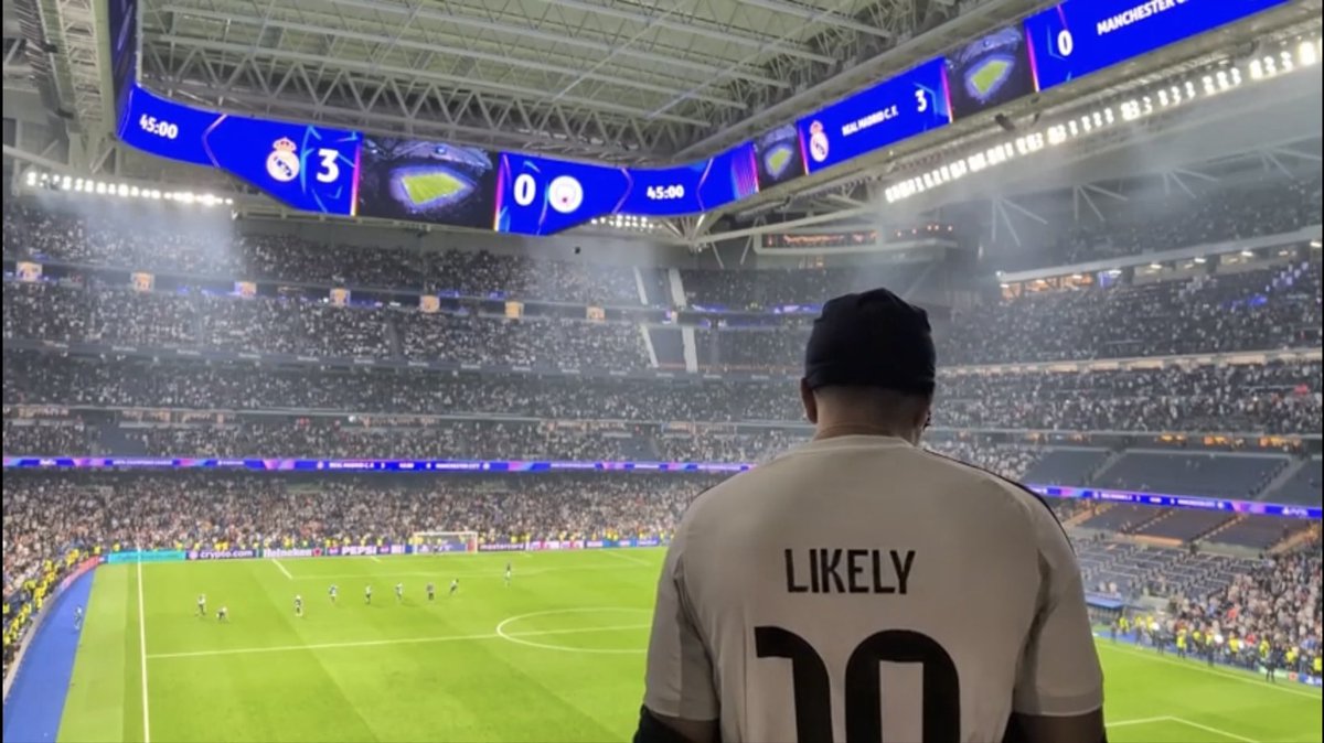 Likelychoi tweet media