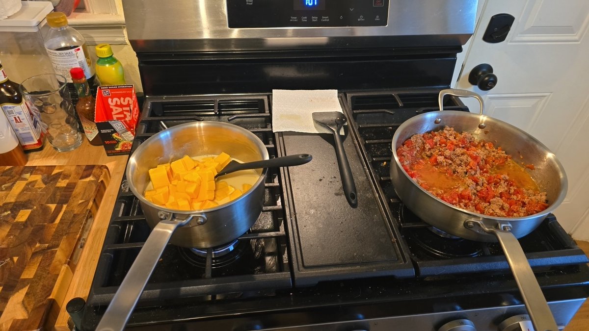 Makin Bambi dip for my guy
For all the deer sona's that follow me...don't ask why it's called Bambi dip