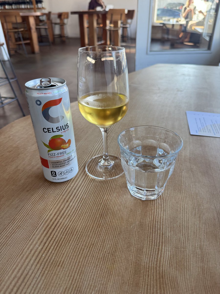 Regynald tweet media