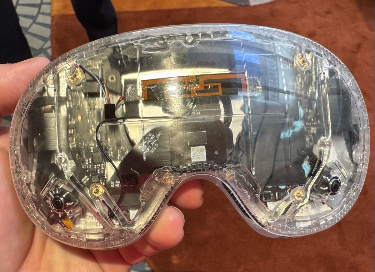 Ben Smith tweet media