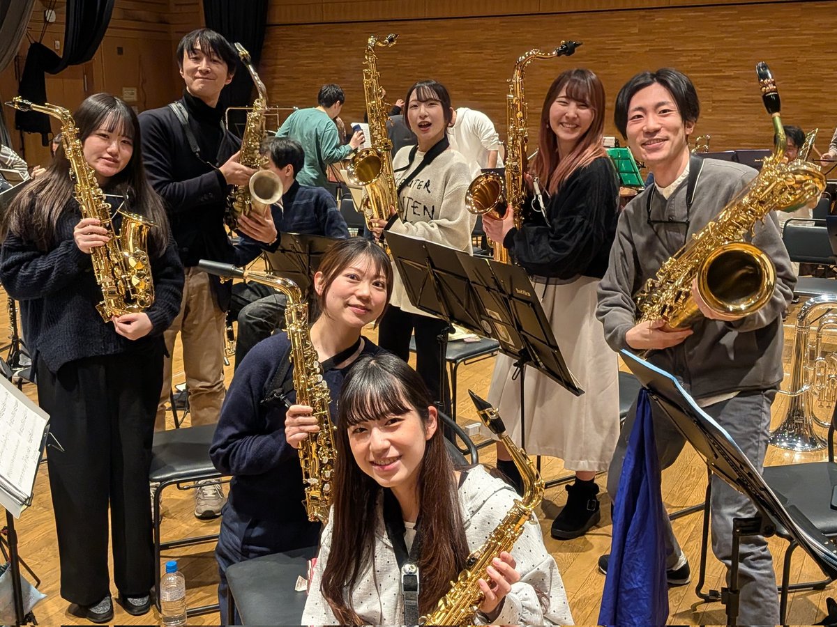 シンパの定演まであと3日🎷
ソプラノ、アルト、テナー、バリ！
4種類の楽器でソロから伴奏まで大活躍✨
複数のソロをお楽しみに♪

#吹奏楽
#3月15日は町田市民ホールに集合