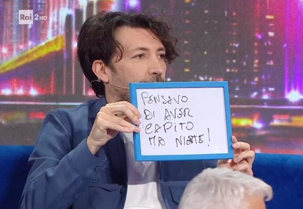 meme della mia vita eccoci qua 

#staseratuttoèpossibile