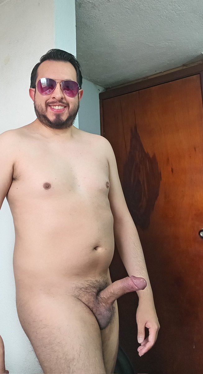EdwardNud3's tweet photo. Siempre listo! 🍆 https://t.co/asFbjCacMX