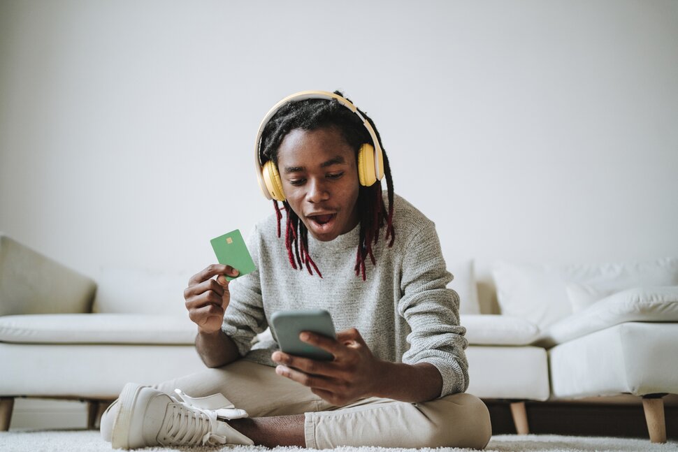 usnews's tweet image. Learn how managing your credit utilization can help raise your credit score! 💳✨ #CreditTips bit.ly/3MYpRKt